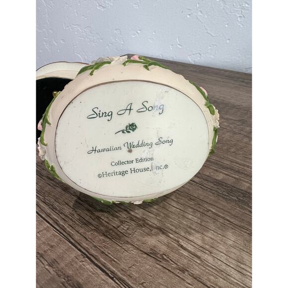 Vintage Heritage House Sing A Song Bird Music Box Trinket Jar- Hawaiian Wedding - Picture 5 of 9